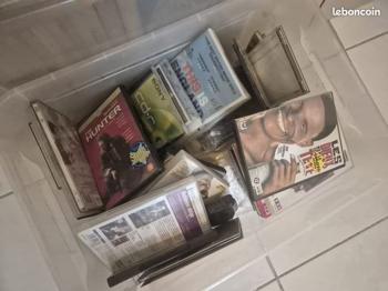 Don d''un lot d’environ 50 DVD