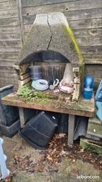 Barbecue en pierre