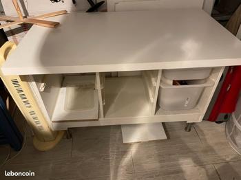 Donne Lit, Bureau/Etabli, Arbre à chat